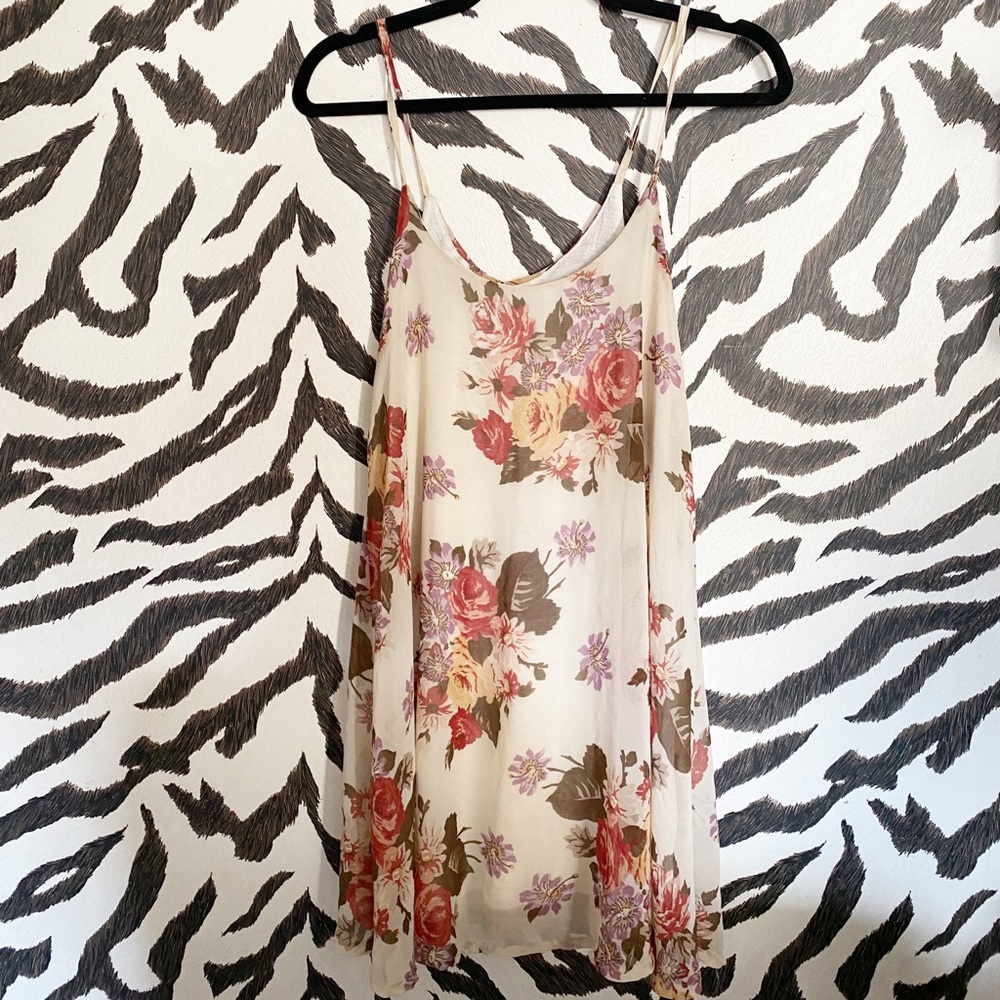 Brandy Melville floral chiffon dress